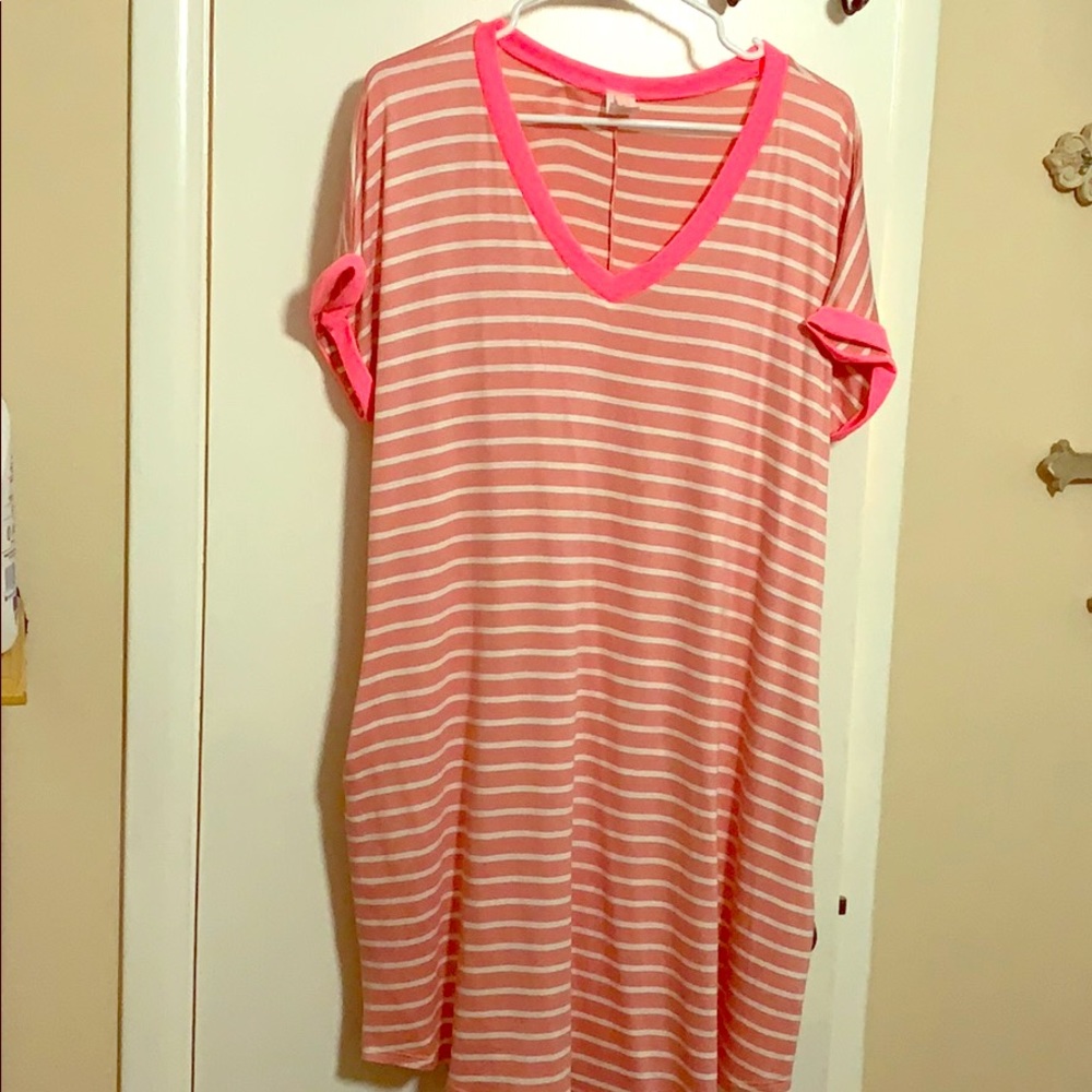 Light weight dress